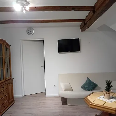 Stellas Monteurwohnungen *