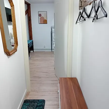 Stellas Monteurwohnungen * クリミッチャウ