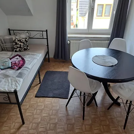 Stellas Monteurwohnungen Apartment *