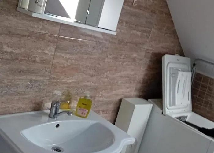 Stellas Monteurwohnungen *